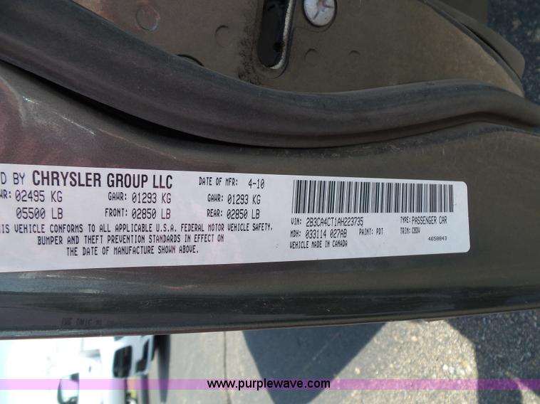 image for item J4016 2010 Dodge Charger