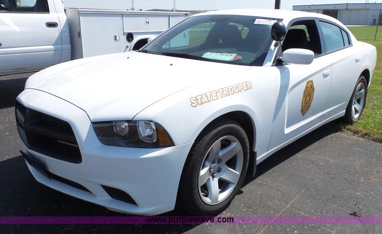 image for item J4017 2013 Dodge Charger Police