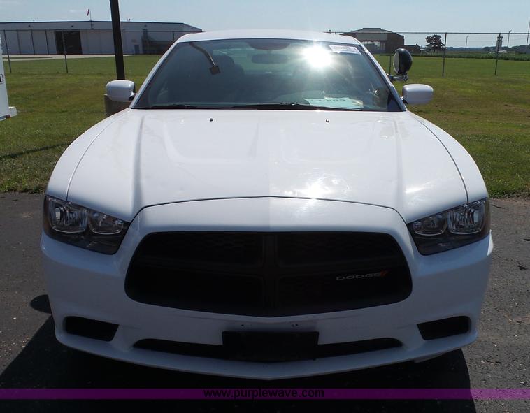 image for item J4017 2013 Dodge Charger Police