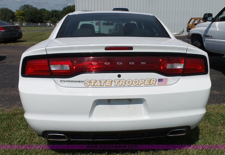 image for item J4017 2013 Dodge Charger Police