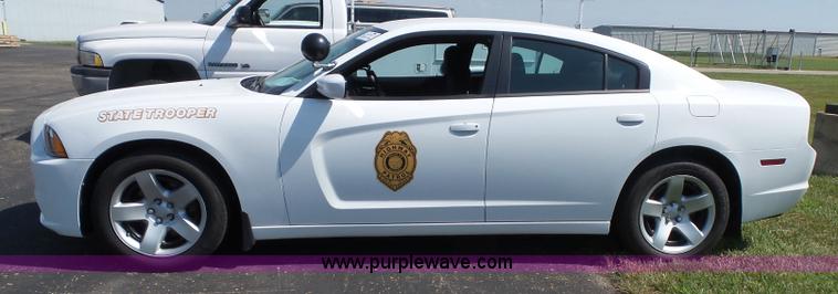 image for item J4017 2013 Dodge Charger Police