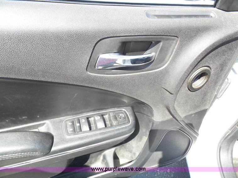 image for item J4017 2013 Dodge Charger Police