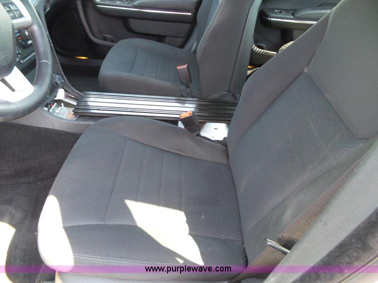 image for item J4017 2013 Dodge Charger Police