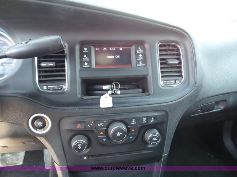 image for item J4017 2013 Dodge Charger Police