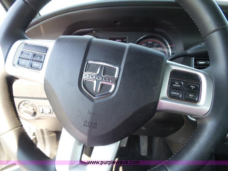 image for item J4017 2013 Dodge Charger Police