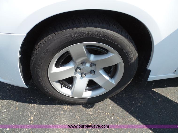 image for item J4017 2013 Dodge Charger Police