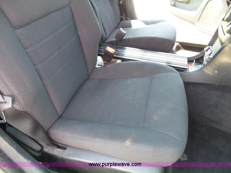 image for item J4017 2013 Dodge Charger Police