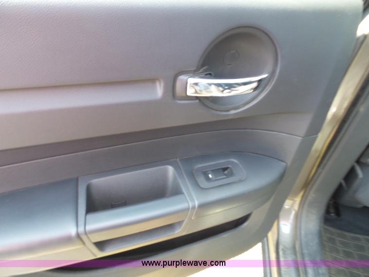 image for item J4018 2010 Dodge Charger