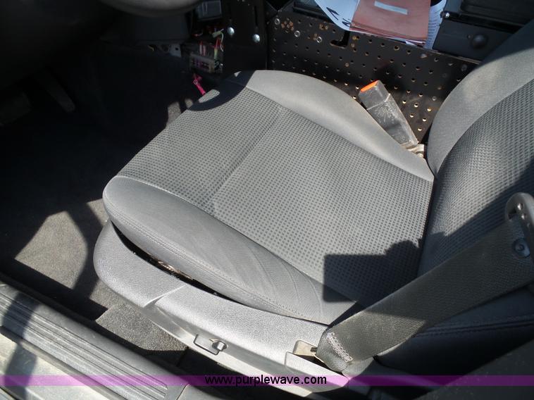 image for item J4018 2010 Dodge Charger