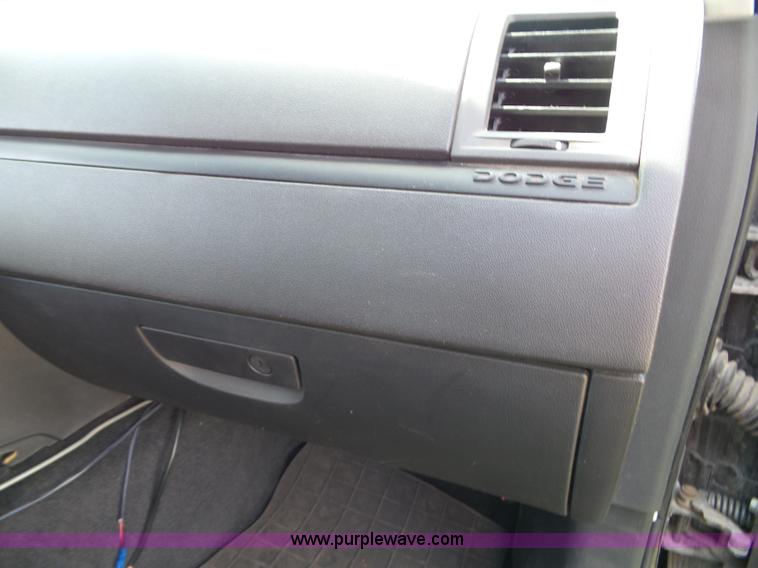 image for item J4018 2010 Dodge Charger