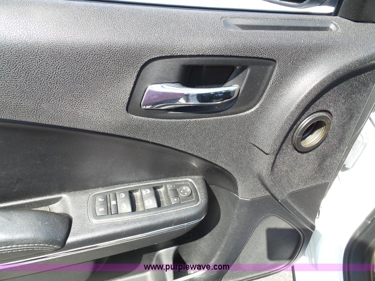 image for item J4019 2013 Dodge Charger Police