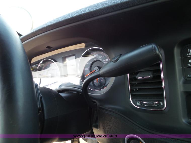 image for item J4019 2013 Dodge Charger Police