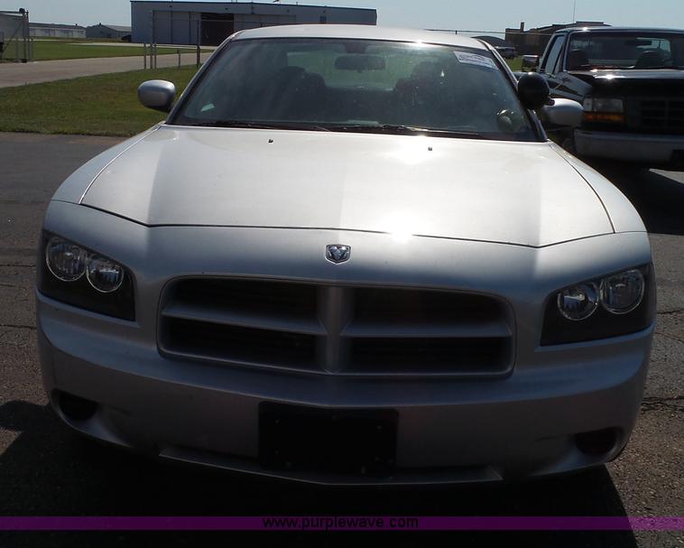 image for item J4022 2010 Dodge Charger