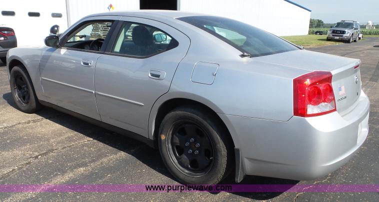 image for item J4022 2010 Dodge Charger