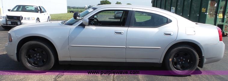 image for item J4022 2010 Dodge Charger