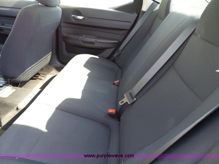 image for item J4022 2010 Dodge Charger