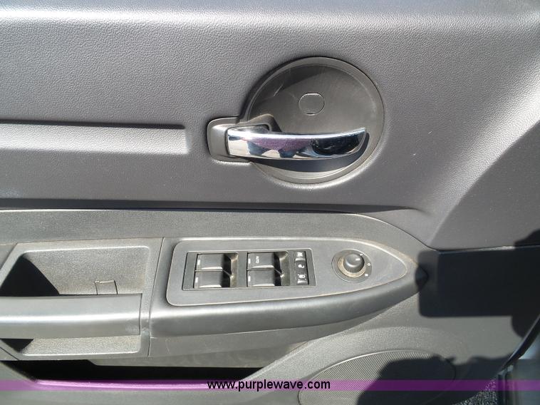 image for item J4022 2010 Dodge Charger