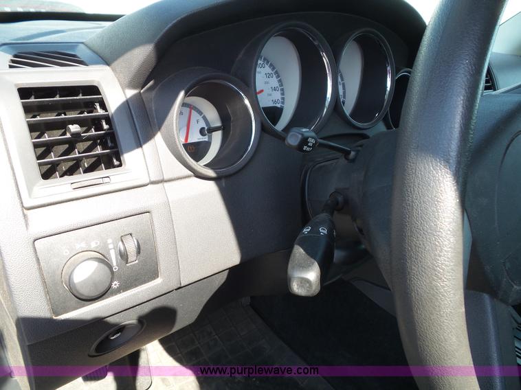 image for item J4022 2010 Dodge Charger