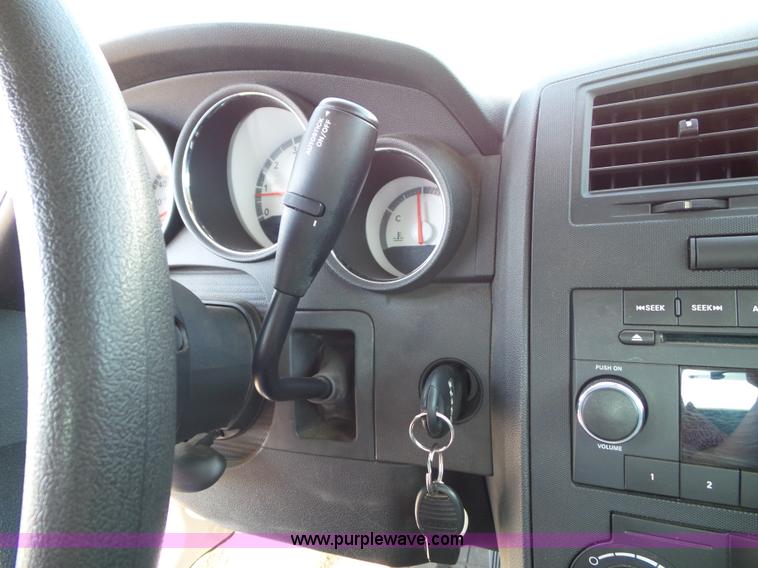 image for item J4022 2010 Dodge Charger