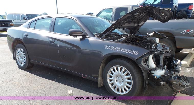 image for item J4025 2015 Dodge Charger Police