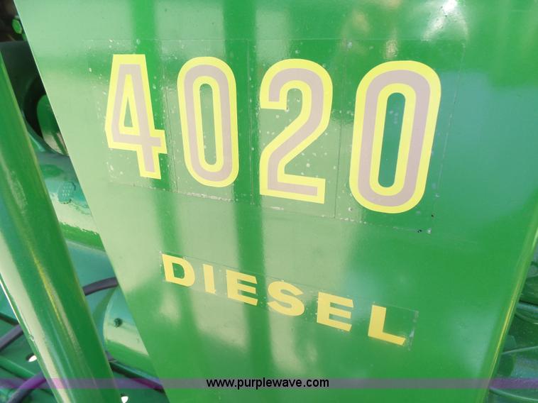 image for item AL9139 1969 John Deere 4020 tractor