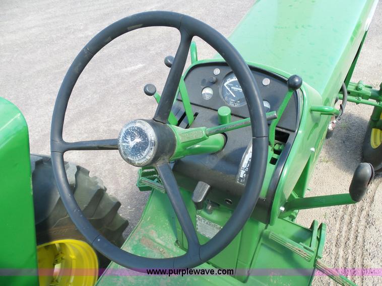 image for item AL9139 1969 John Deere 4020 tractor