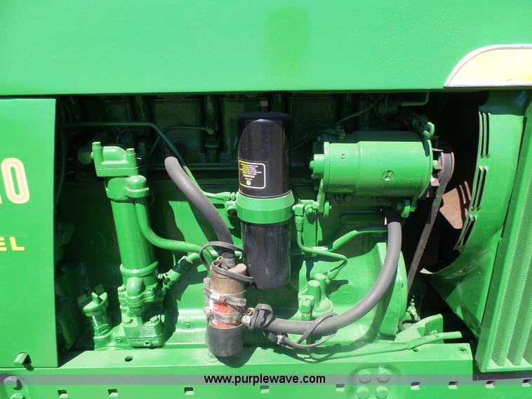 image for item AL9139 1969 John Deere 4020 tractor