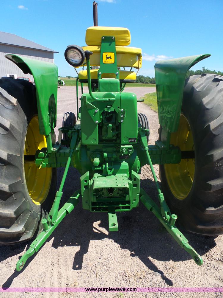 image for item AL9139 1969 John Deere 4020 tractor