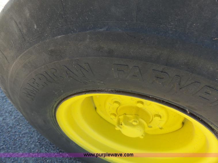 image for item AL9139 1969 John Deere 4020 tractor