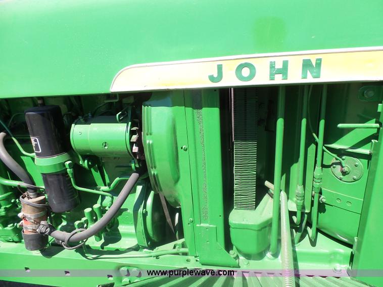 image for item AL9139 1969 John Deere 4020 tractor