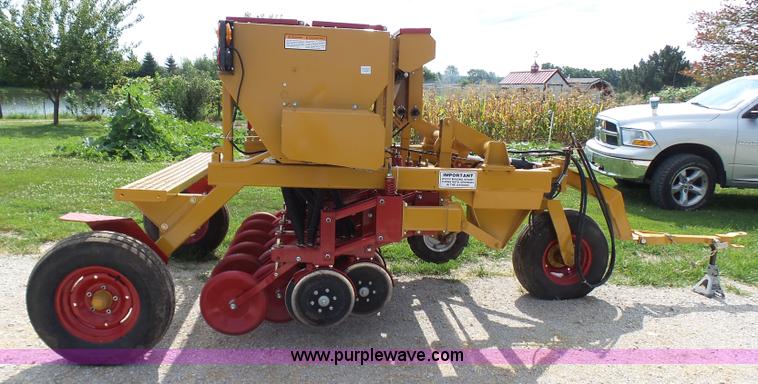 image for item AV9890 HayBuster 77C no-till grain drill