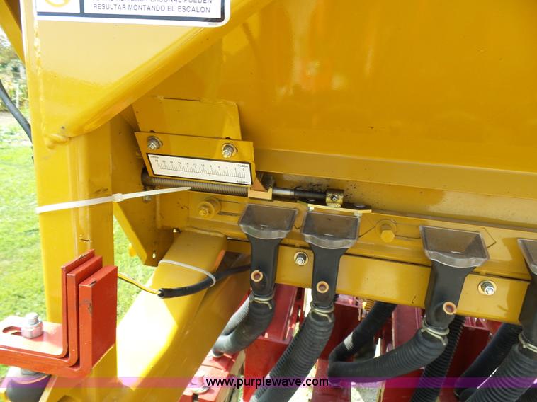 image for item AV9890 HayBuster 77C no-till grain drill