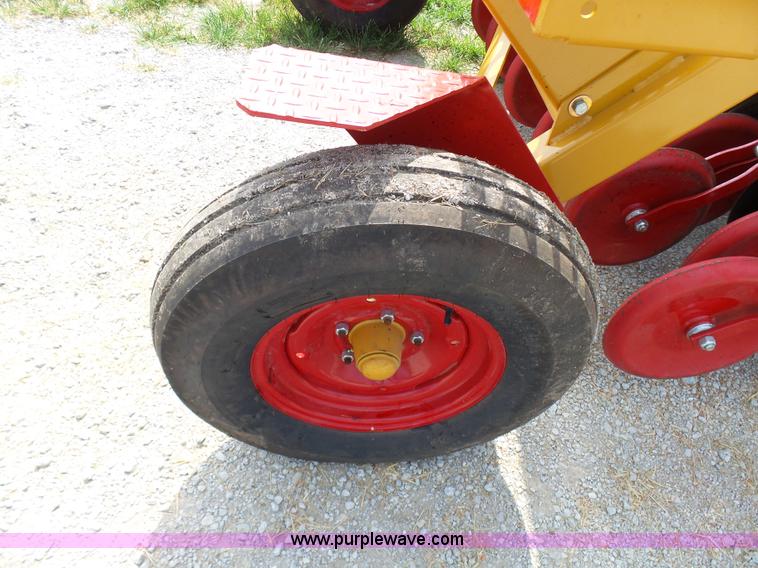 image for item AV9890 HayBuster 77C no-till grain drill