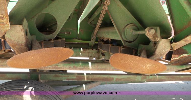 image for item BG9300 John Deere 854A row crop head