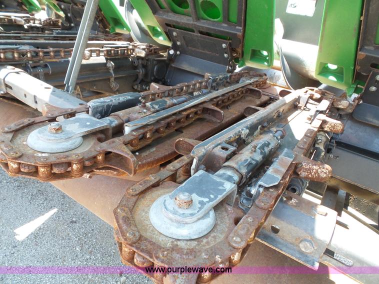 image for item BG9301 2010 Drago L8 row crop head with Jantz trailer