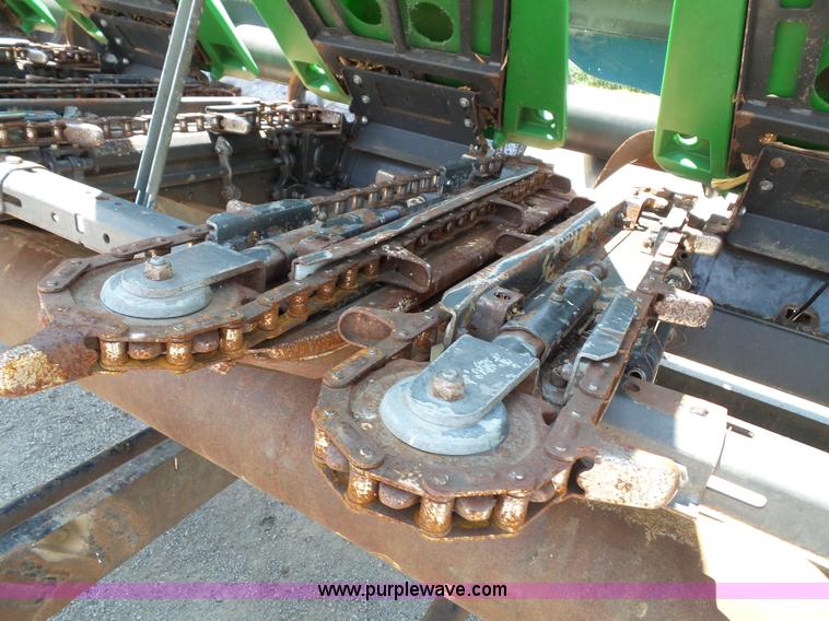 image for item BG9301 2010 Drago L8 row crop head with Jantz trailer