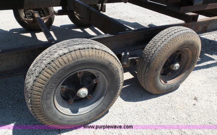 image for item BG9301 2010 Drago L8 row crop head with Jantz trailer