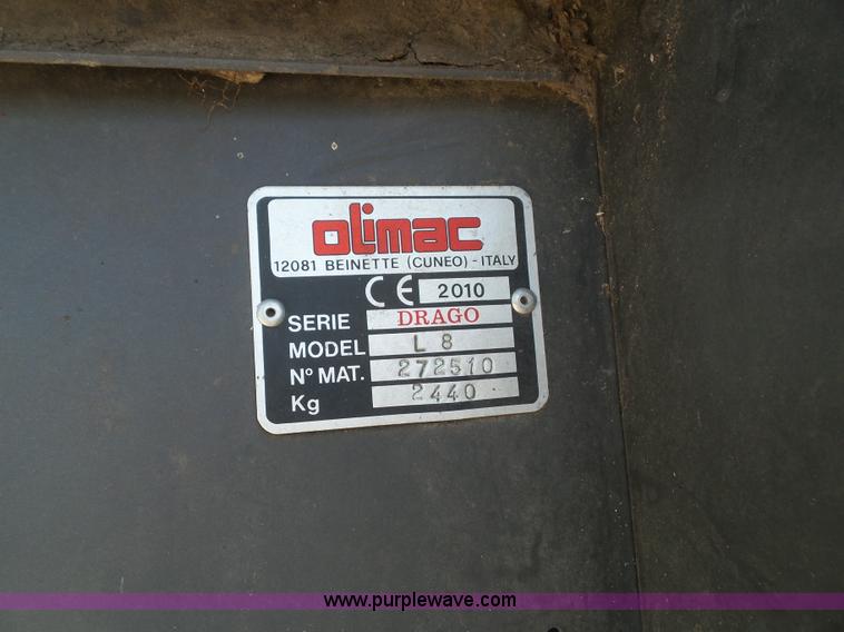 image for item BG9301 2010 Drago L8 row crop head with Jantz trailer