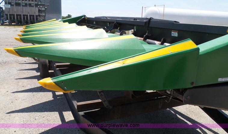 image for item BG9301 2010 Drago L8 row crop head with Jantz trailer