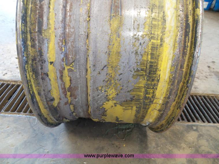 image for item BG9302 (2) Underferth combine wheels