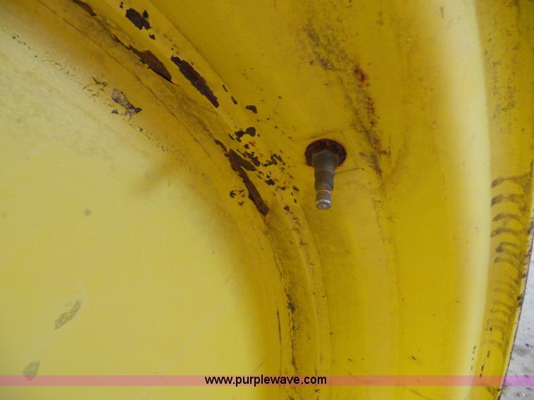 image for item BG9302 (2) Underferth combine wheels