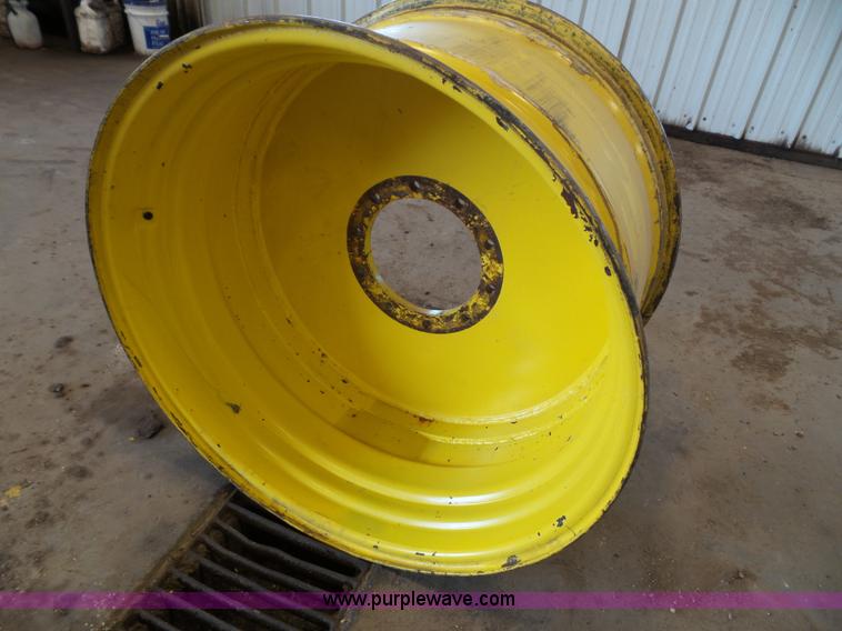 image for item BG9302 (2) Underferth combine wheels