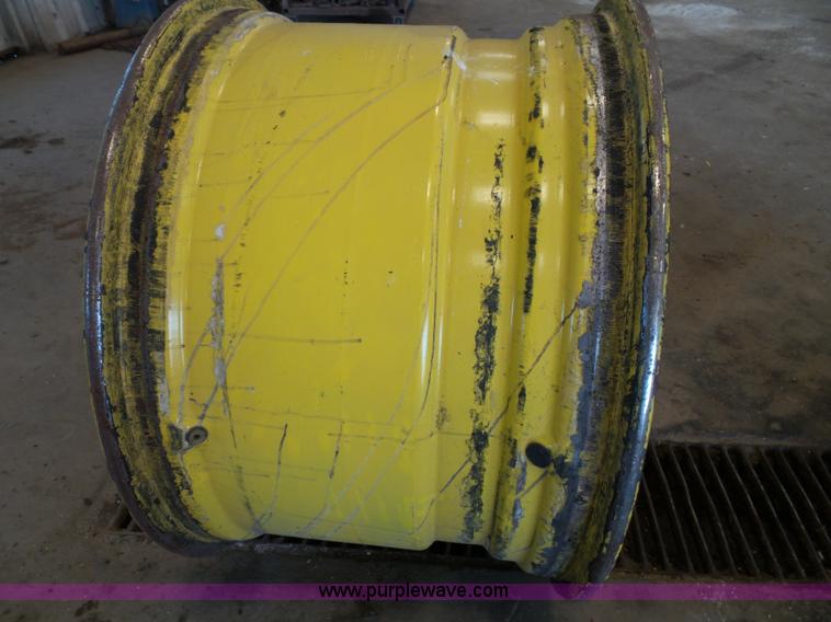 image for item BG9302 (2) Underferth combine wheels