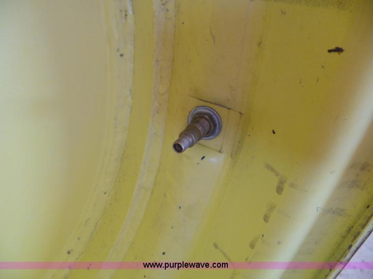 image for item BG9302 (2) Underferth combine wheels