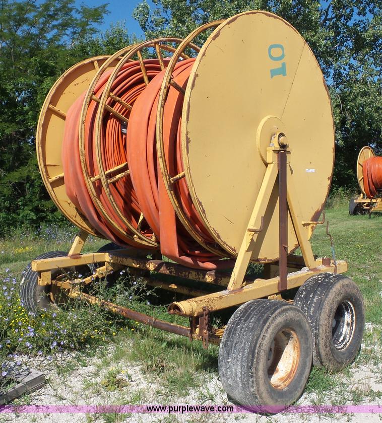 image for item BS9712 Farm Star 600 hose reel trailer