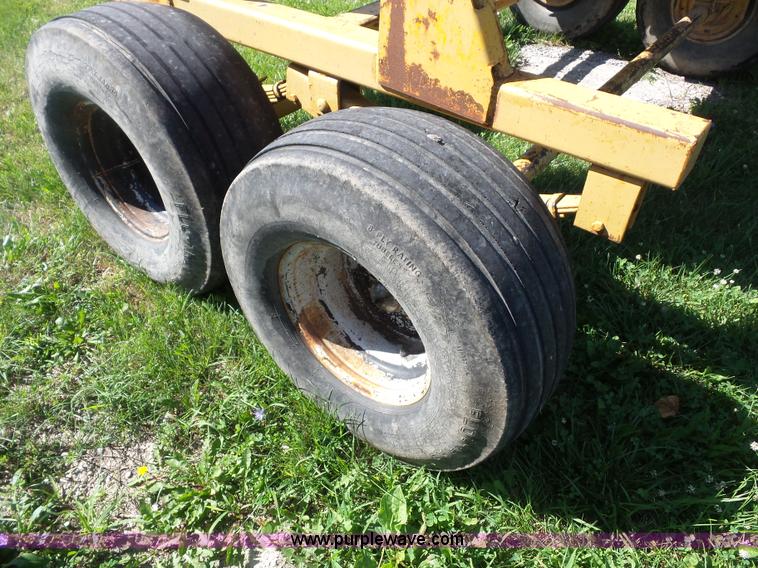 image for item BS9713 Farm Star 600 hose reel trailer