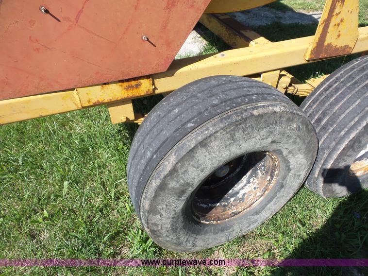 image for item BS9713 Farm Star 600 hose reel trailer