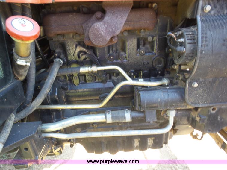 image for item BZ9605 Massey-Ferguson 573 tractor