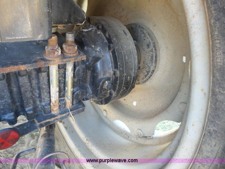 image for item BZ9605 Massey-Ferguson 573 tractor