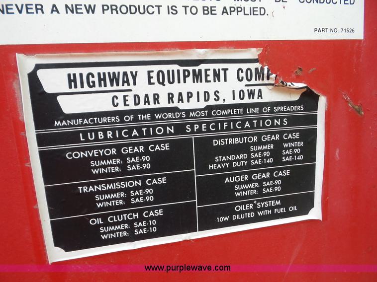 image for item BZ9613 1971 International Loadstar 1600 applicator truck